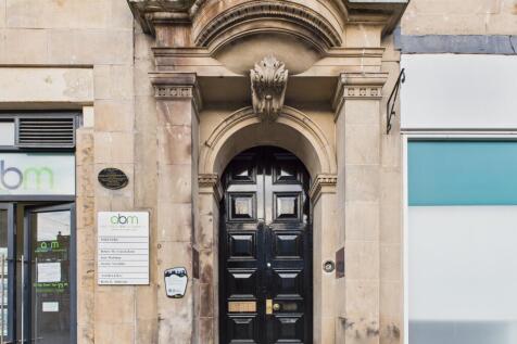 CAM03185G0-PR0128-STILL011