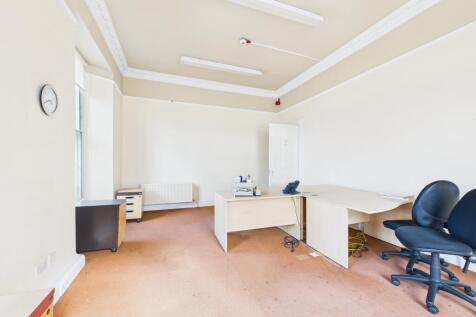 CAM03185G0-PR0088-STILL002