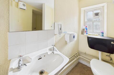 CAM03185G0-PR0088-STILL009