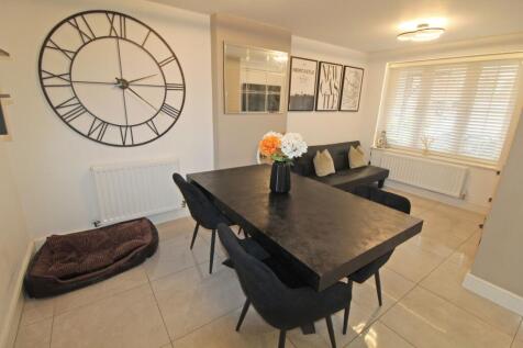 Kitchen/ Dining/ Living Space