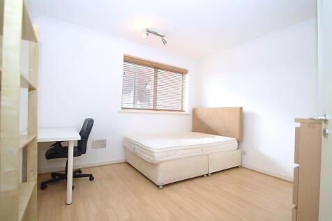 Large Double Bedroom