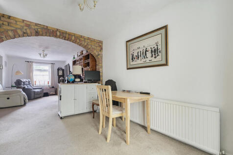 1340969-7-68a5e60...