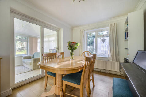 1349993-3-68bf059...