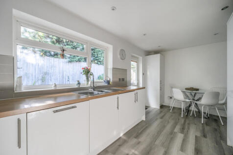 1349993-8-68bf067...