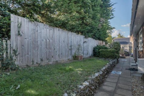 1349993-23-68bf0c...