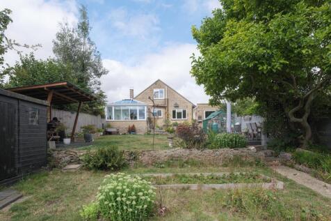 4 Ridings Mead-41.jpg