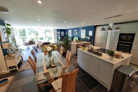 Kitchen &amp; Dining.jpg