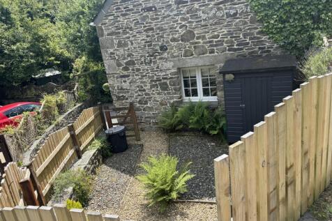 Hele Stone garden NEW.jpg