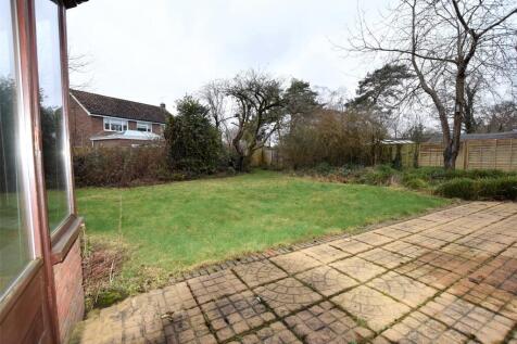 Patio Rear Garden