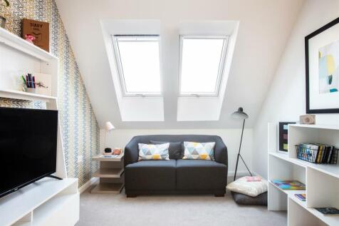Bedroom 5.jpg
