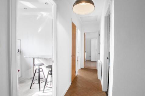 Hallway.jpg