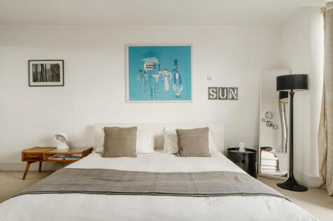 268765 - A0OP6000006Q1E5MAA_N84-edit.jpg