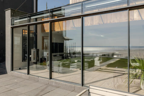 275352 - 20250402-THE-CHALET_N0.8_SAUNTON-SANDS...
