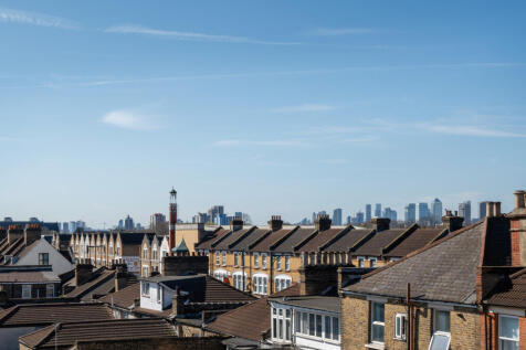 273386 - Vale Road, London E7 - high res - NPP0...