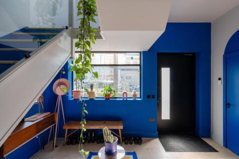 273411 - Vale Road, London E7 - high res - NPP0...