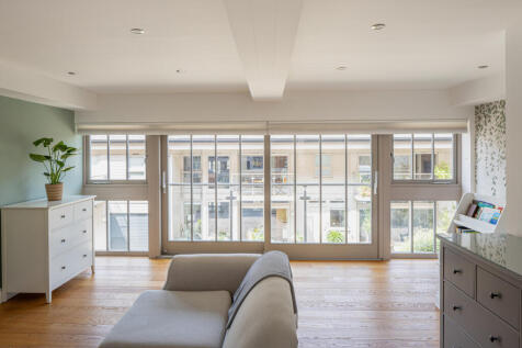 305919 - THE CASTING HOUSE-50.jpg