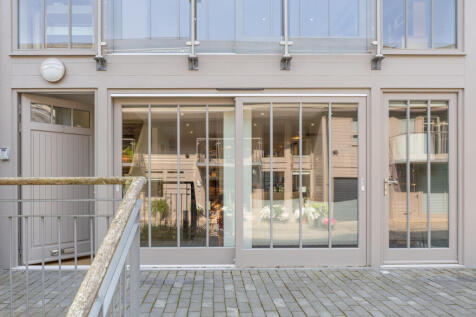 305870 - THE CASTING HOUSE-13.jpg