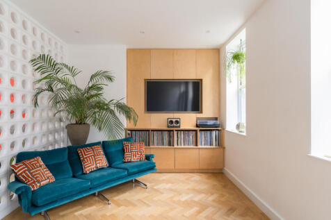 305628 - 471HarrowRoad_HighRes-24.jpg