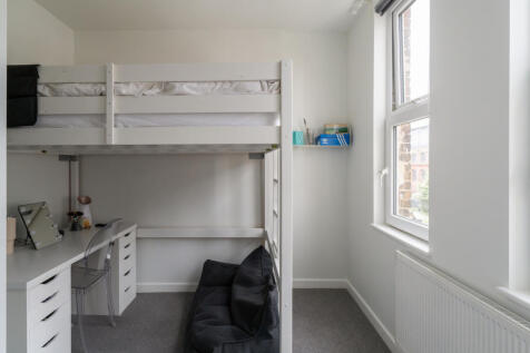 305610 - 471HarrowRoad_HighRes-6.jpg