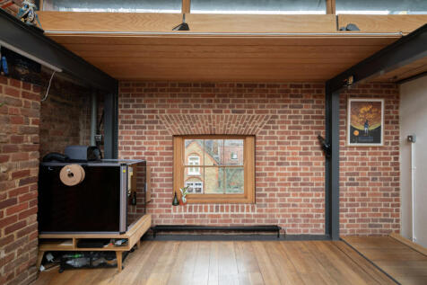 248943 - PRIORY-GROVE-2025-25.jpg