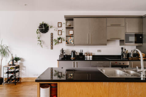 310533 - Paradise Passage_High Res-17.jpg