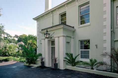 311140 - MEADFOOT2-5.jpg