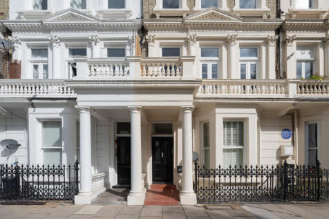 308549 - BARONS-COURT-ROAD-03.jpg