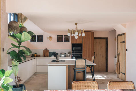 310434 - BarnOwlLutonRoad_HighRes-4.jpg