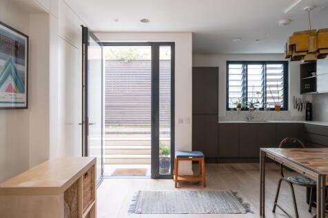 320165 - Hawley Mews, London NW1 - high res-072...