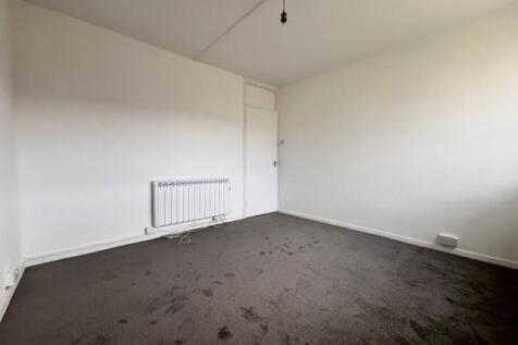 Bedroom1.jpg
