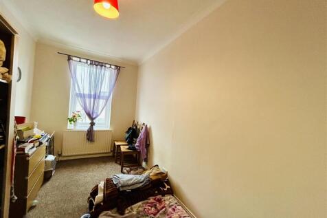 Bedroom 2.jpeg
