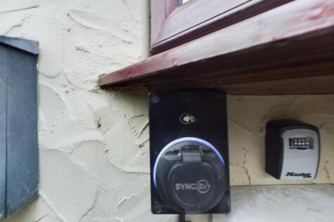 CAM04116G0-PR0105-STILL030.jpg