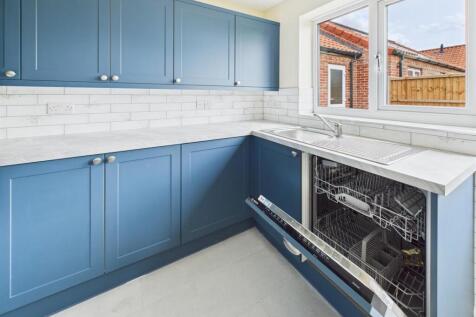 KITCHEN EXAMPLE 5.jpg