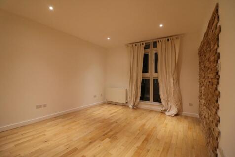 bedroom 3.jpg