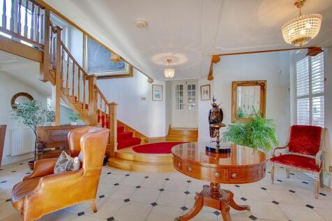 Entrance hall