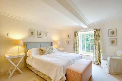Principal bedroom