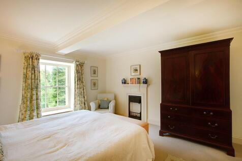 Principal bedroom