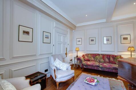 Drawing room