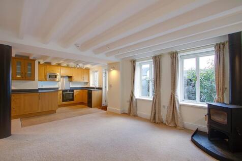 Sitting room/kitchen