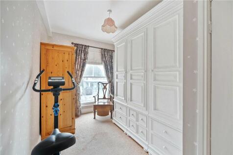 Bedroom/Dressing