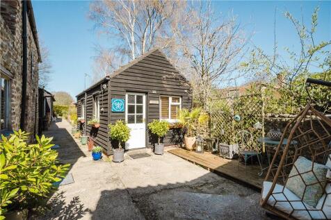 Outbuilding