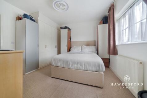 George Walk, Sittingbourne - Bedroom 1