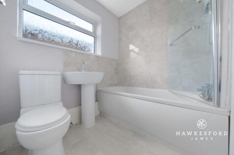 Warwick Crescent, Sittingbourne - Bathroom