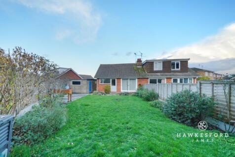 Warwick Crescent, Sittingbourne - Garden