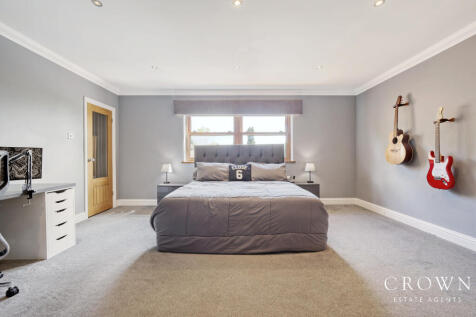 Bedroom Two with En-Suite and Dressing Room