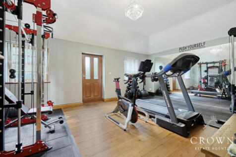 Separate Workout Gym