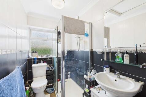 CAM01211G0-PR0221-STILL002