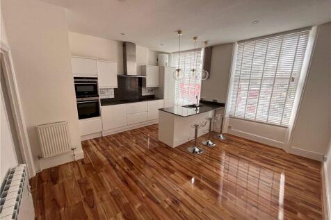 Kitchen/Living Room