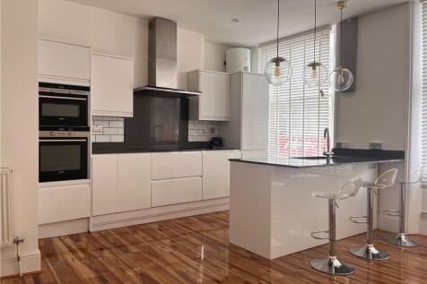 Kitchen/Living Room