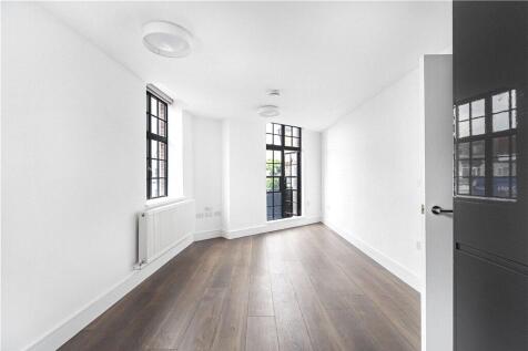 Kitchen/Reception